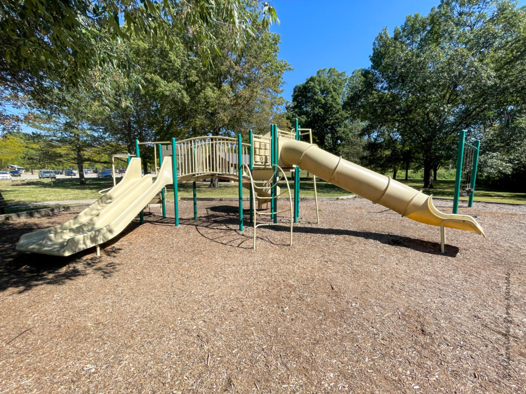 playground at roe near larger shelter