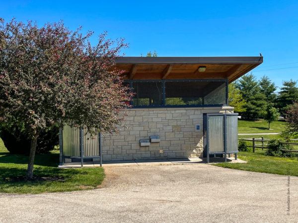 restrooms at park