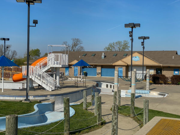Slides in the water area