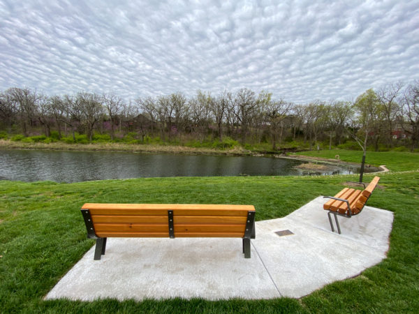 creek thru at the Leawood park