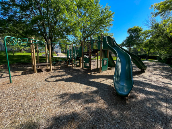 Monkey Rings, Climbing, Slide at playground Na Nex Se