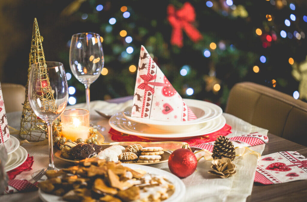 What You Need for Throwing a Christmas Party