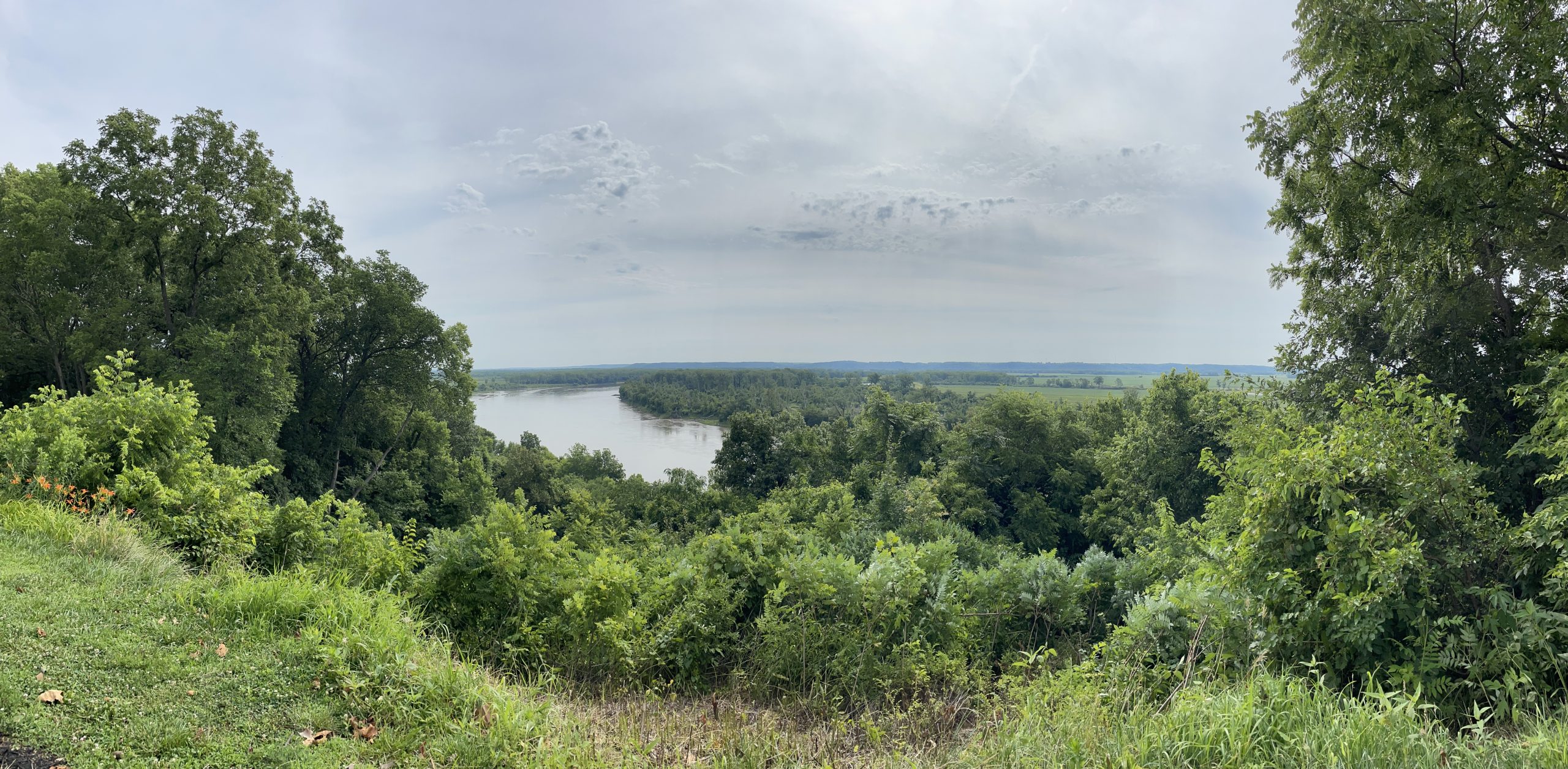 View of the Missouri River from St. Benedictine College